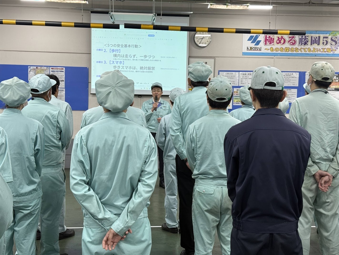 【社内イベント】お稲荷様に「安全」と「商売繁盛」を願って:今年の稲荷祭り(三田・藤岡工場)