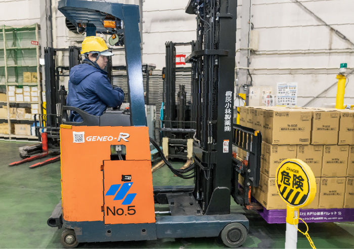 パレット積み～出荷