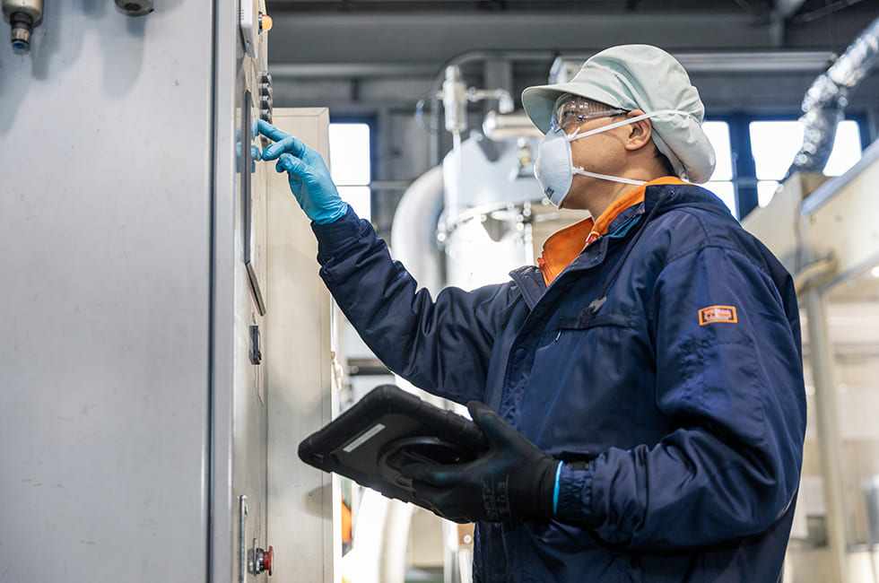 桐灰小林製薬株式会社